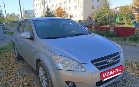 KIA cee'd I рестайлинг, 2009 год, 665 000 рублей, 2 фотография