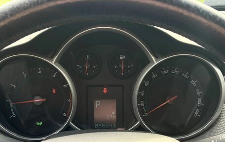 Chevrolet Cruze II, 2012 год, 700 000 рублей, 14 фотография