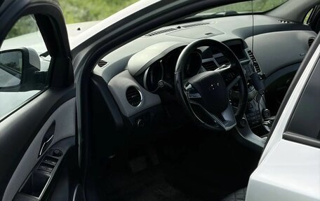 Chevrolet Cruze II, 2012 год, 700 000 рублей, 18 фотография