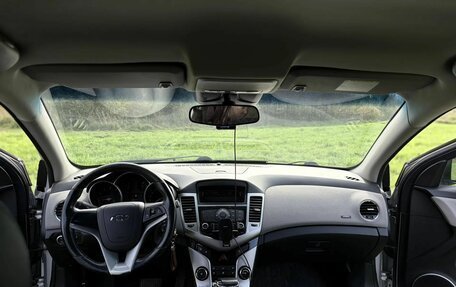 Chevrolet Cruze II, 2012 год, 700 000 рублей, 20 фотография