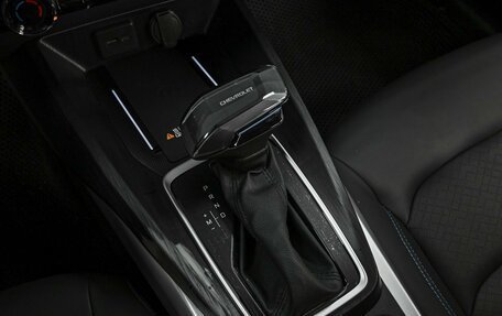 Chevrolet Monza, 2023 год, 1 691 000 рублей, 13 фотография