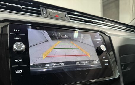 Volkswagen Passat B8 рестайлинг, 2021 год, 2 889 800 рублей, 11 фотография