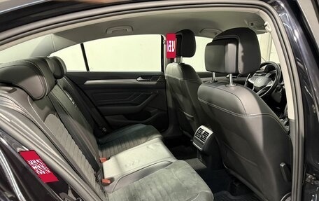 Volkswagen Passat B8 рестайлинг, 2021 год, 2 889 800 рублей, 4 фотография