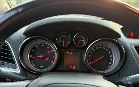 Opel Mokka I, 2013 год, 1 050 000 рублей, 23 фотография