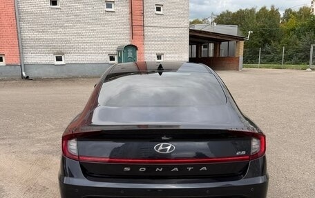 Hyundai Sonata VIII, 2022 год, 2 590 000 рублей, 3 фотография