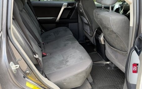 Toyota Land Cruiser Prado 150 рестайлинг 2, 2011 год, 2 600 000 рублей, 9 фотография