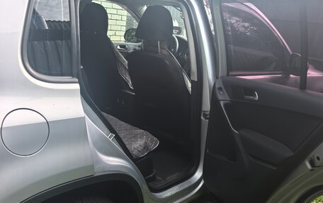 Volkswagen Tiguan I, 2011 год, 730 000 рублей, 6 фотография