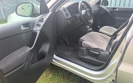 Volkswagen Tiguan I, 2011 год, 730 000 рублей, 14 фотография