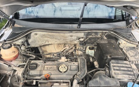 Volkswagen Tiguan I, 2011 год, 730 000 рублей, 18 фотография