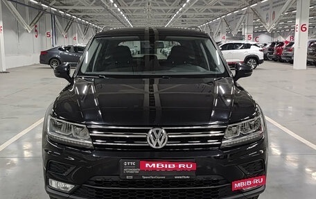 Volkswagen Tiguan II, 2017 год, 1 950 000 рублей, 2 фотография