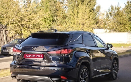 Lexus RX IV рестайлинг, 2020 год, 3 789 000 рублей, 6 фотография