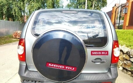 Chevrolet Niva I рестайлинг, 2012 год, 545 000 рублей, 3 фотография