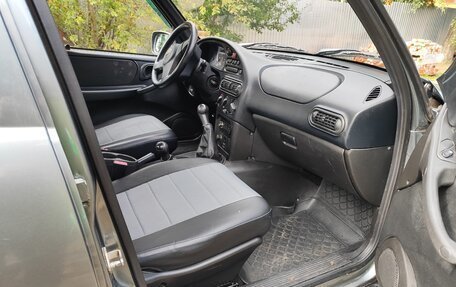 Chevrolet Niva I рестайлинг, 2012 год, 545 000 рублей, 8 фотография
