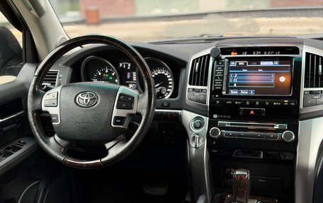 Toyota Land Cruiser 200, 2012 год, 2 850 000 рублей, 12 фотография