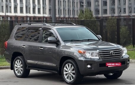 Toyota Land Cruiser 200, 2012 год, 2 850 000 рублей, 3 фотография
