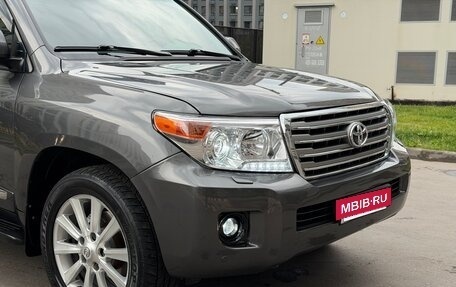 Toyota Land Cruiser 200, 2012 год, 2 850 000 рублей, 14 фотография