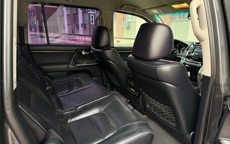 Toyota Land Cruiser 200, 2012 год, 2 850 000 рублей, 21 фотография