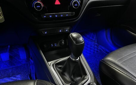 Hyundai Solaris II рестайлинг, 2018 год, 1 299 000 рублей, 21 фотография