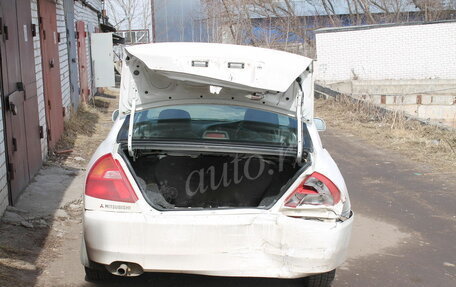 Mitsubishi Mirage VI рестайлинг, 1999 год, 90 000 рублей, 5 фотография