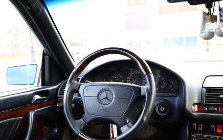 Mercedes-Benz S-Класс, 1995 год, 1 000 000 рублей, 13 фотография