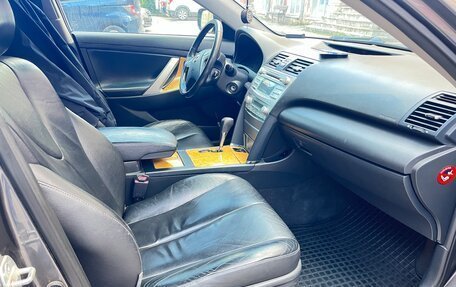 Toyota Camry, 2006 год, 850 000 рублей, 8 фотография