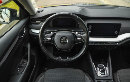 Skoda Octavia IV, 2021 год, 2 399 000 рублей, 12 фотография