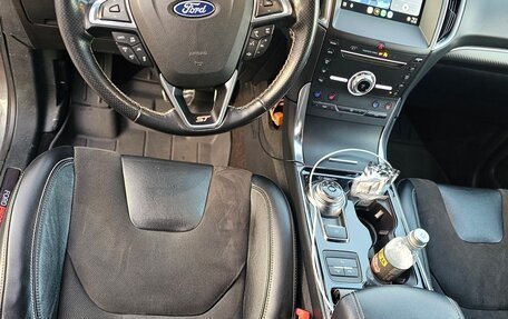 Ford Edge II рестайлинг, 2019 год, 2 400 000 рублей, 13 фотография