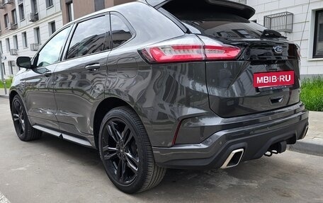 Ford Edge II рестайлинг, 2019 год, 2 400 000 рублей, 5 фотография