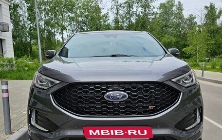 Ford Edge II рестайлинг, 2019 год, 2 400 000 рублей, 2 фотография