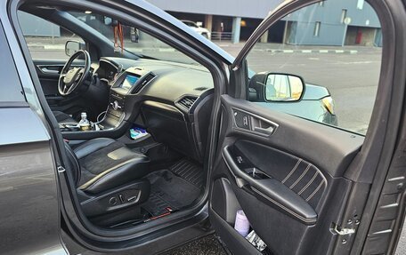 Ford Edge II рестайлинг, 2019 год, 2 400 000 рублей, 20 фотография