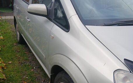 Opel Zafira B, 2008 год, 505 000 рублей, 2 фотография