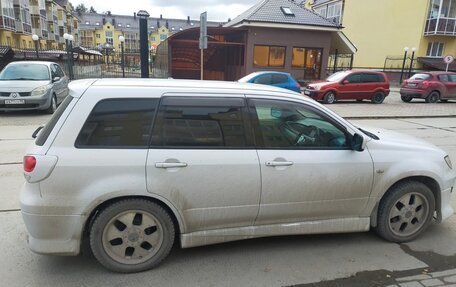 Mitsubishi Airtrek, 2001 год, 650 000 рублей, 14 фотография