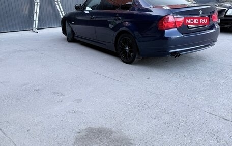 BMW 3 серия, 2011 год, 950 000 рублей, 9 фотография