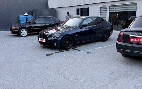 BMW 3 серия, 2011 год, 950 000 рублей, 8 фотография