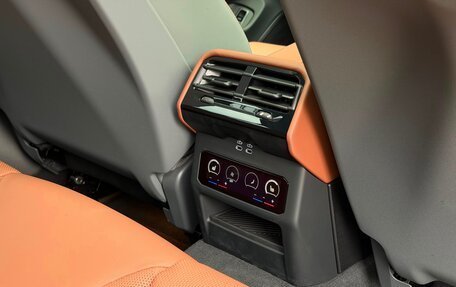 BMW 5 серия, 2025 год, 8 450 000 рублей, 10 фотография