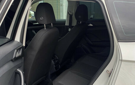 Volkswagen Taos, 2021 год, 2 850 000 рублей, 14 фотография