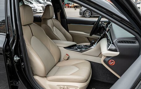 Toyota Camry, 2020 год, 2 840 000 рублей, 8 фотография