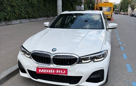 BMW 3 серия, 2022 год, 4 300 000 рублей, 16 фотография