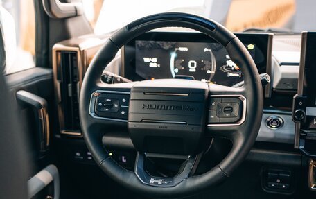 GMC Hummer EV, 2024 год, 14 900 000 рублей, 6 фотография