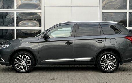 Mitsubishi Outlander III рестайлинг 3, 2018 год, 2 050 000 рублей, 4 фотография