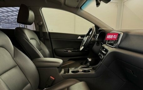 KIA Sportage IV рестайлинг, 2021 год, 2 810 000 рублей, 14 фотография