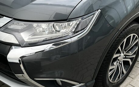 Mitsubishi Outlander III рестайлинг 3, 2018 год, 2 050 000 рублей, 21 фотография