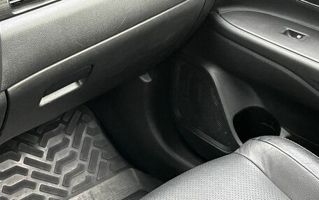 Mitsubishi Outlander III рестайлинг 3, 2018 год, 2 050 000 рублей, 16 фотография