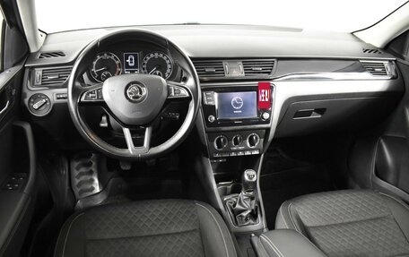 Skoda Rapid I, 2017 год, 1 078 500 рублей, 6 фотография
