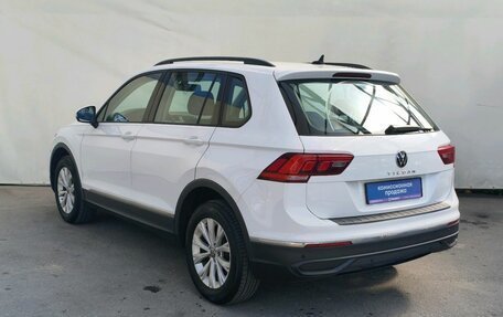 Volkswagen Tiguan II, 2021 год, 1 900 000 рублей, 5 фотография