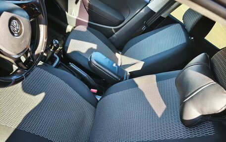 Volkswagen Polo VI (EU Market), 2018 год, 750 000 рублей, 10 фотография