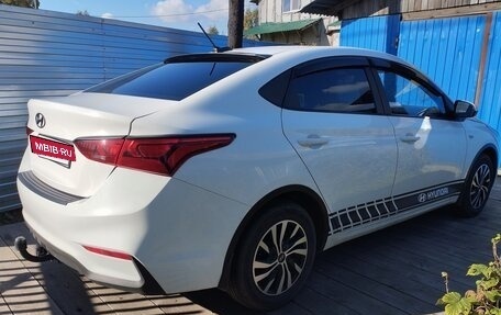 Hyundai Solaris II рестайлинг, 2019 год, 1 390 000 рублей, 8 фотография