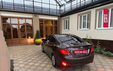 Hyundai Solaris II рестайлинг, 2014 год, 920 000 рублей, 4 фотография