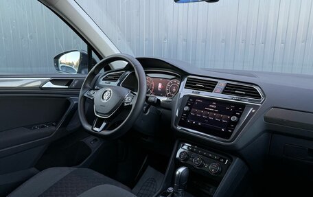 Volkswagen Tiguan II, 2018 год, 2 219 000 рублей, 14 фотография