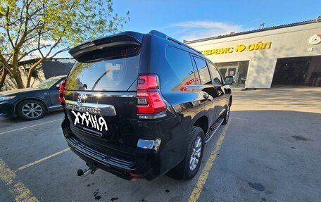 Toyota Land Cruiser Prado 150 рестайлинг 2, 2019 год, 5 950 000 рублей, 5 фотография